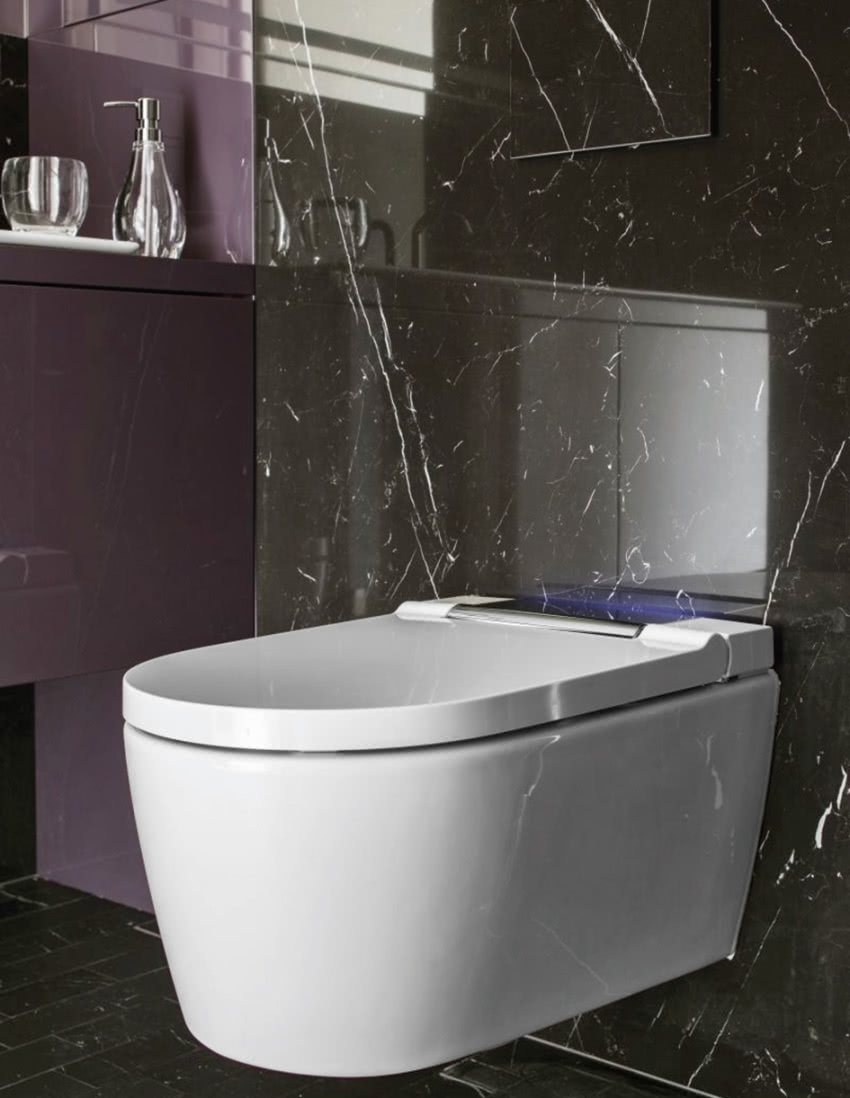 Toaleta myjąca Geberit AquaClean zapewnia...