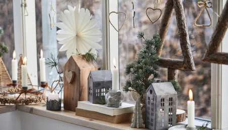 Najładniejsze dekoracje świąteczne w stylu skandynawskim: kozły, skrzaty i papierowe gwiazdy. Zainspiruj się! 