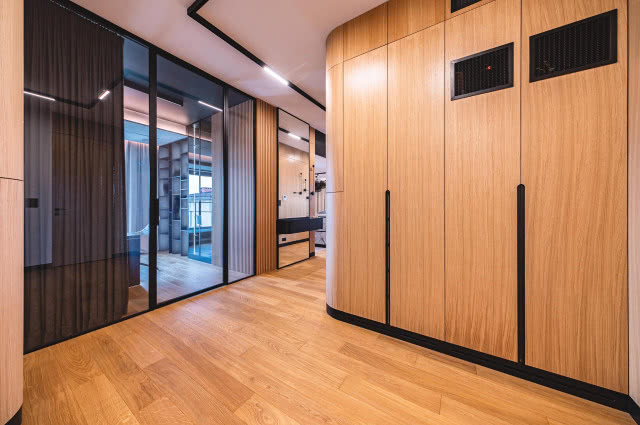 nowoczesne mieszkanie w fornirze drewnianym