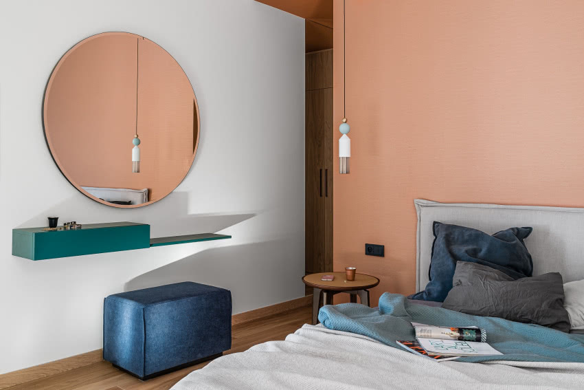 W sypialni pojawiło się kilka...