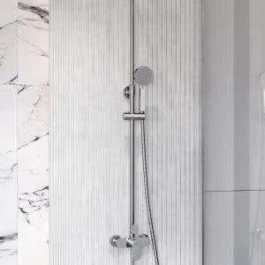 Koło czy owal - jak dobrać baterię do łazienki, by wszystko do siebie pasowało