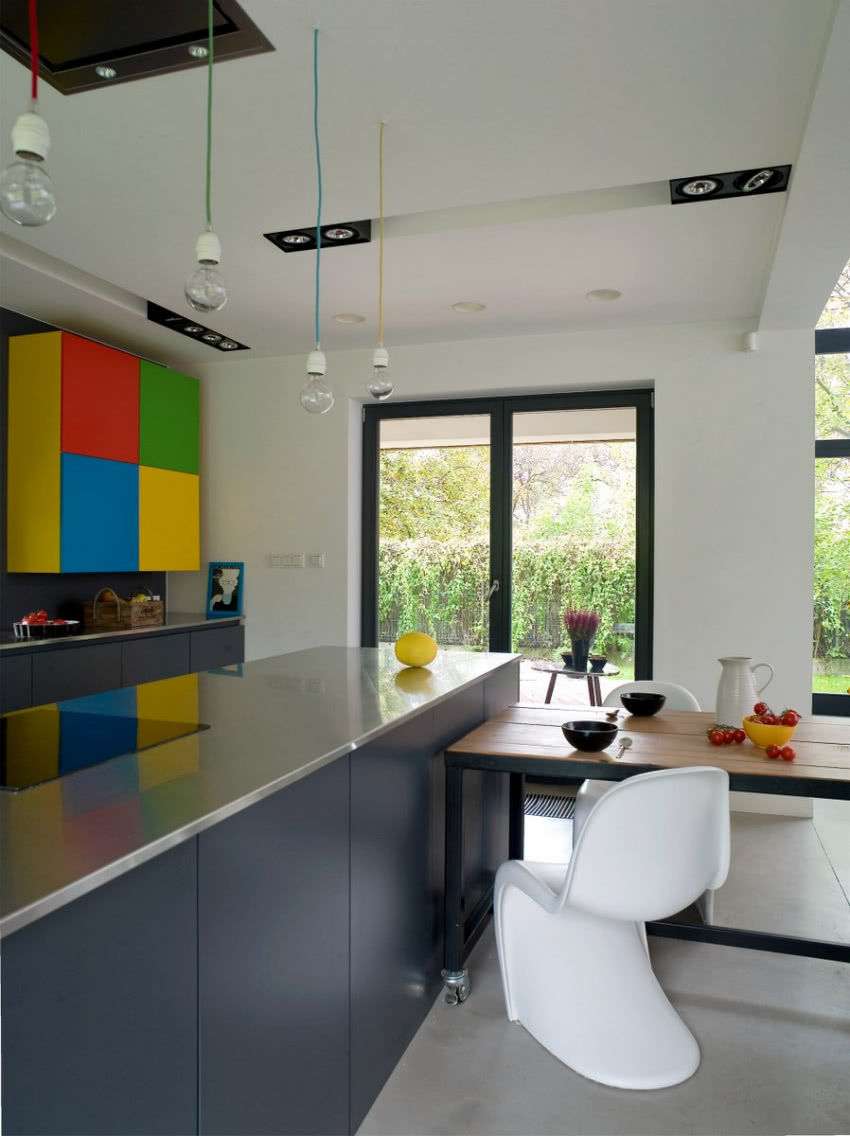 Kuchnię urządzono, kierując się tą samą zasadą...