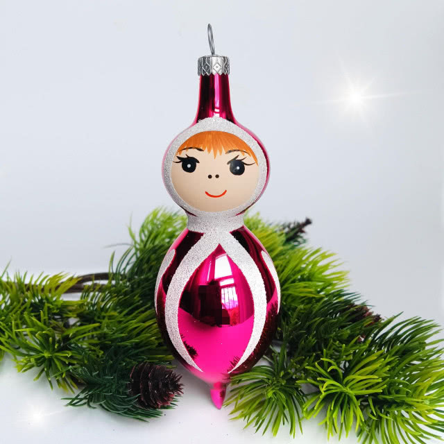 bombka w kształcie dziewczynki