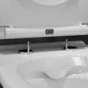 Bezkołnierzowa ceramika CleanOn wymaga...