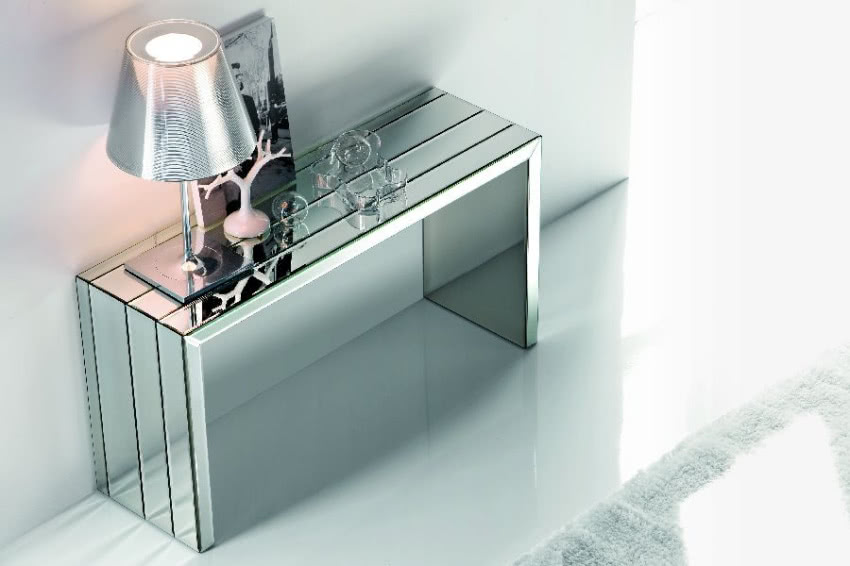 Konsola Portofino z kawałków fazowanego lustra o...