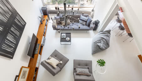 Nowoczesny, biały loft na Sadybie