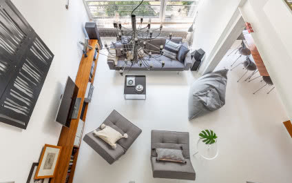 Nowoczesny, biały loft na Sadybie