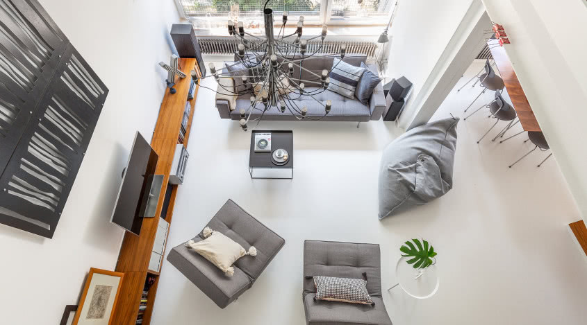 Nowoczesny, biały loft na Sadybie