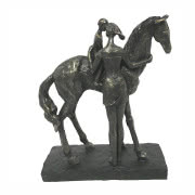 Mosiężna figurka konia