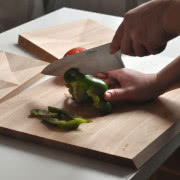 ...a żłobiona do serwowania.