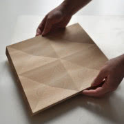 ...a żłobiona do serwowania.