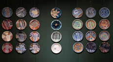 Ceramika z Zakładów Fajansu „Włocławek”. Jej twórczynią była Elżbieta Piwek-Białoborska 