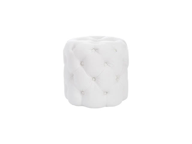 Pikowany podnóżek w angielskim stylu