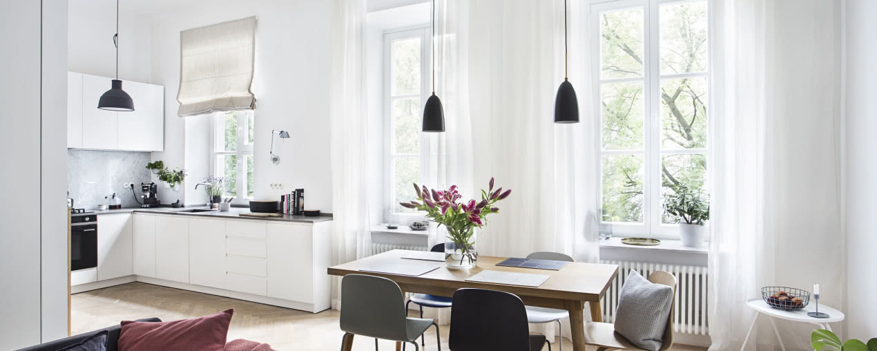 Ponadczasowy wystrój w pierwszym własnym mieszkaniu