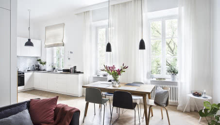 Ponadczasowy wystrój w pierwszym własnym mieszkaniu
