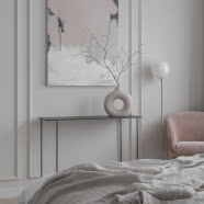 Dwupoziomowy apartament w Zielonej Górze inspirowany naturą