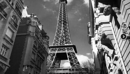 Co pasuje do czarno - białej fototapety?