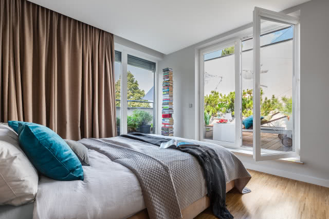 Nowoczesny, biały loft na Sadybie