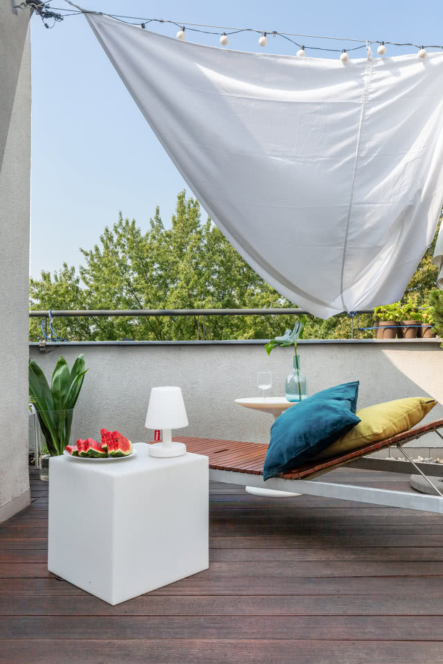 Nowoczesny, biały loft na Sadybie