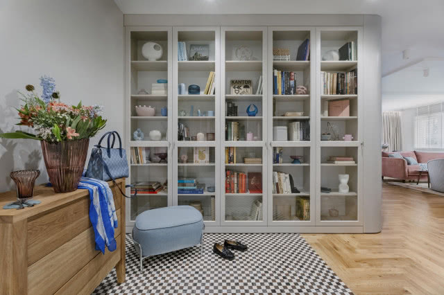 Biblioteka w mieszkaniu zabudowa