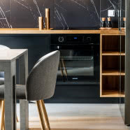 Mieszkanie w eleganckiej czerni