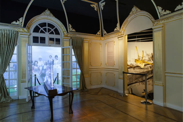 wystawa, przestrzeń urządzona na wzór dawnego pałacu