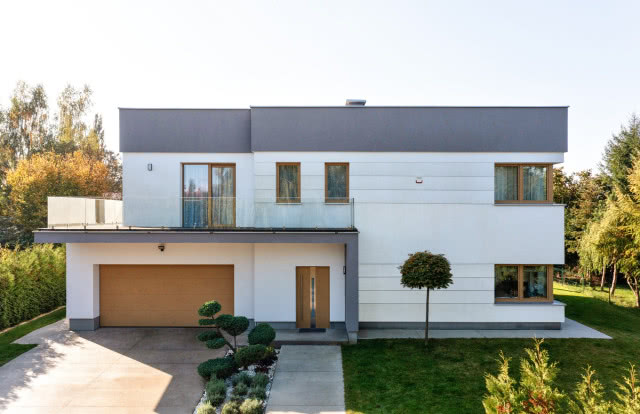 Nowy wymiar domu: brama garażowa w roli głównej