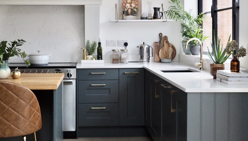 Łączenia blatów - jak prawidłowo złączyć blaty kuchenne?