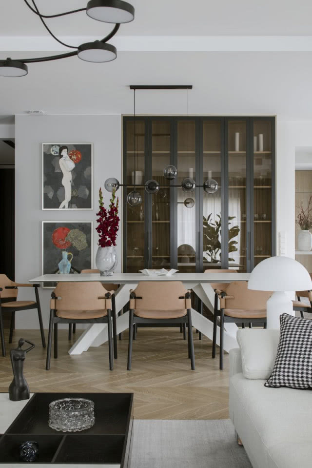 Kuchnia w drewnie i czerni