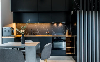 Mieszkanie w eleganckiej czerni