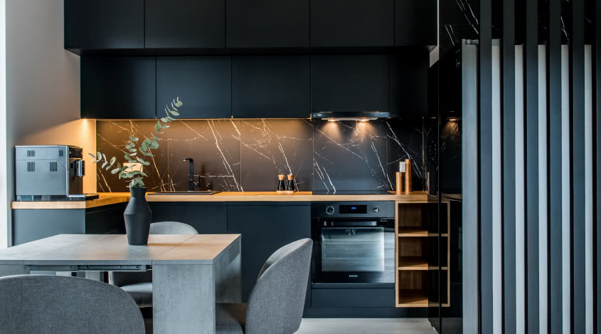 Mieszkanie w eleganckiej czerni