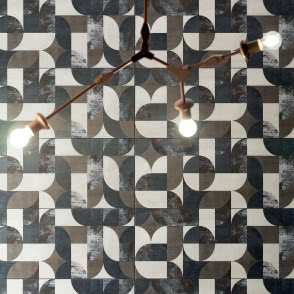 Grunge czyli styl dla odważnych, z charakterem i nutą nostalgii 