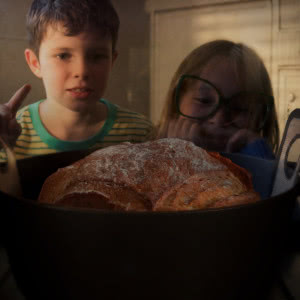 Październik pachnie domowym chlebem. Thermomix® pokazuje, jak upiec własny bochenek z chrupiącą skórką