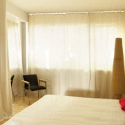 Gabinet z kontrowersyjnym obrazem Pawła...