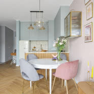 Róż i już! Kobiece wnętrze w Warszawie