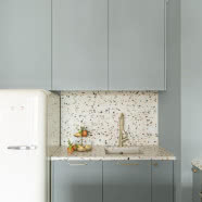 Róż i już! Kobiece wnętrze w Warszawie