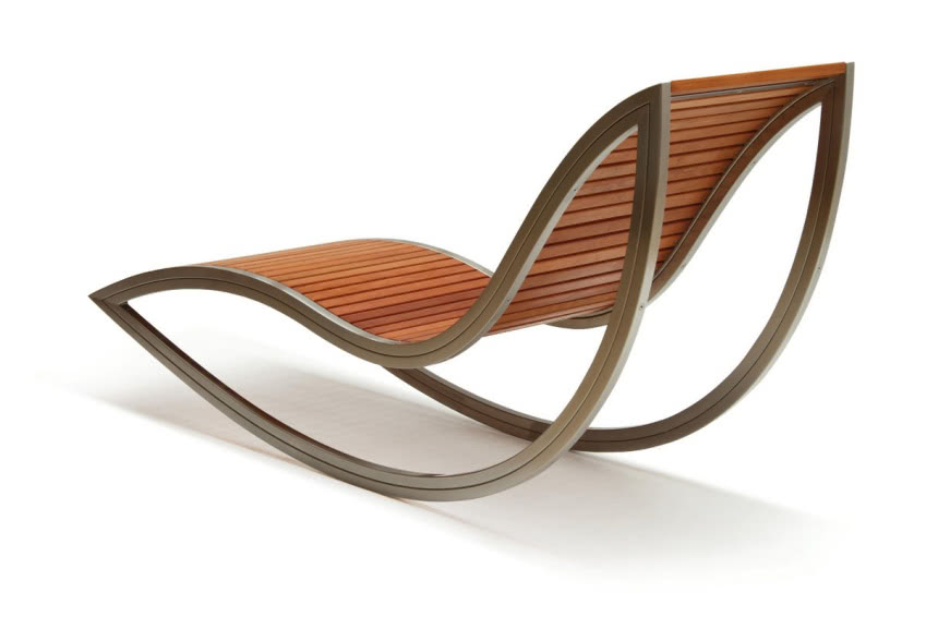 Zabujany
Leżanka Dondola na biegunach nawiązuje...