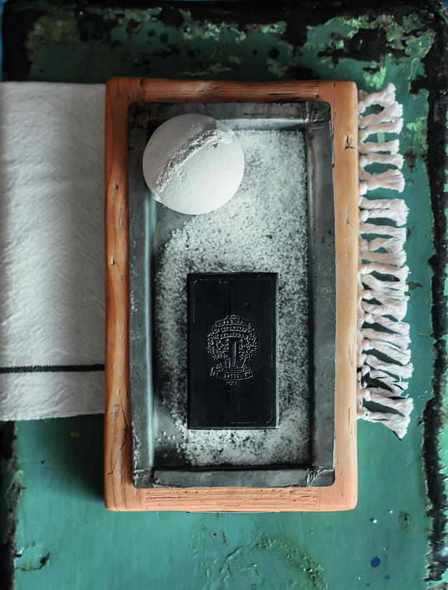 Dbając o ekologię, wybierajmy nie tylko naturalne
materiały, ale także kosmetyki