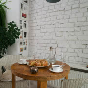 Babciny talerz na ciasto, bedący rodzinną...