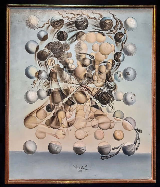 gala jako galatea pośród planet