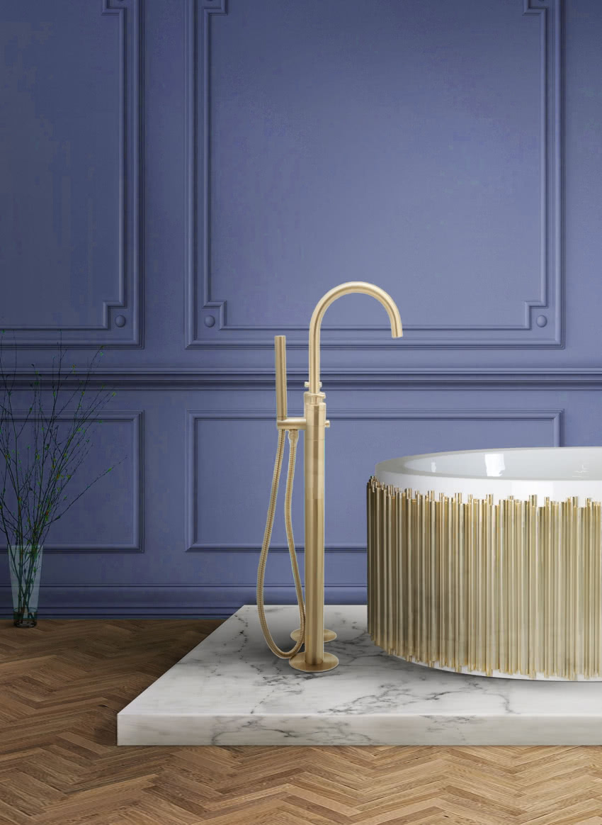 Największą uwagę zwraca parkiet w jodełkę. Żeby...