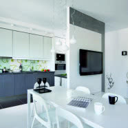 Mieszkanie z fototapetą w salonie