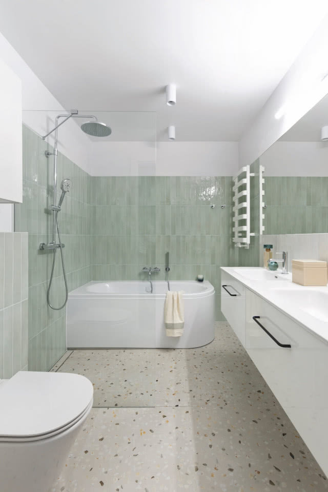 łazienka aranżacja płytki zielone