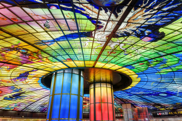 szklana kopuła w zbliżeniu