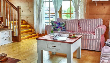 Góralski dom z drewnianych bali. Nie uwierzysz, w jakim stylu go zaprojektowano!