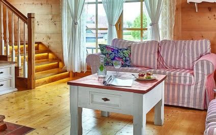 Góralski dom z drewnianych bali. Nie uwierzysz, w jakim stylu go zaprojektowano!