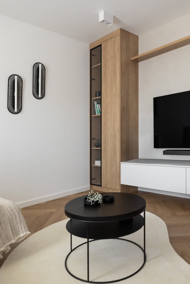 ściana tv w salonie