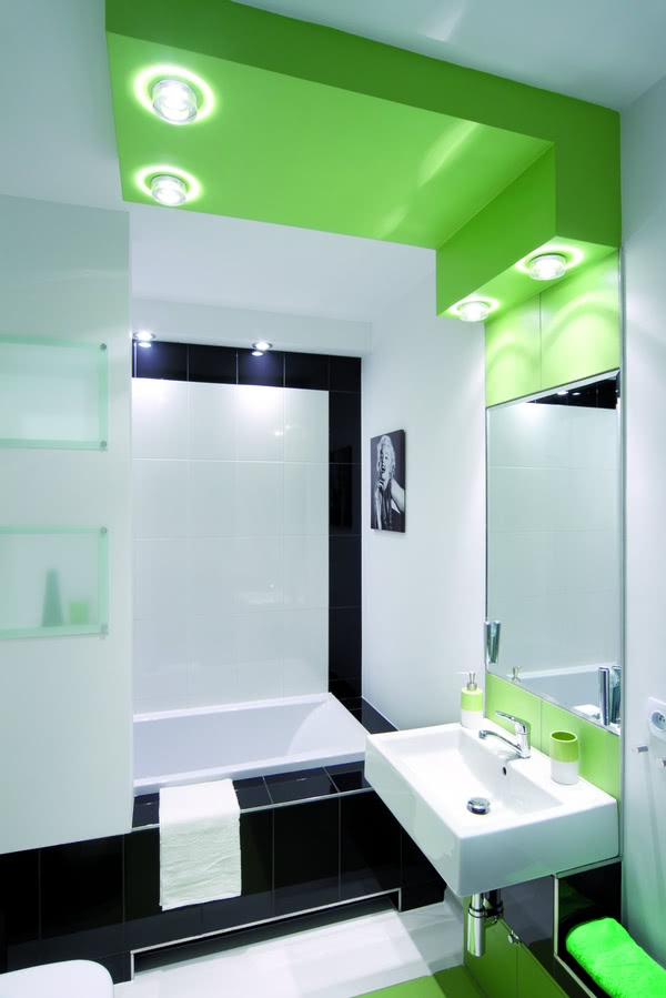 Łazienka - tu zielonym elementem są płytki...
