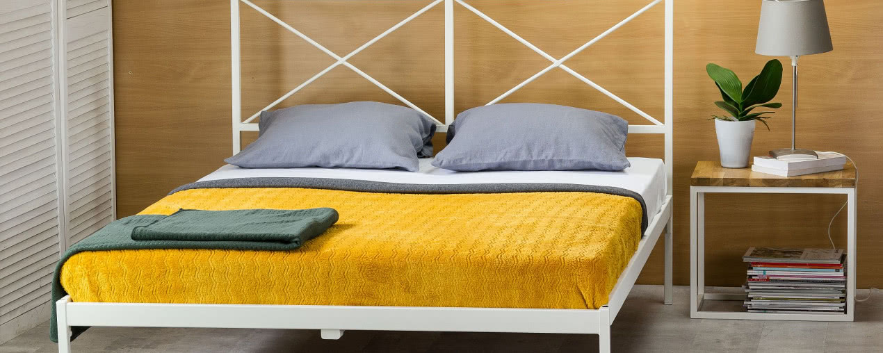 Nowość - łóżko metalowe industrialne "Indu", dwuosobowe z dwoma szczytami