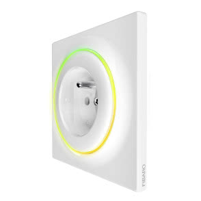 FIBARO Walli Outlet 5 E greeng yellow